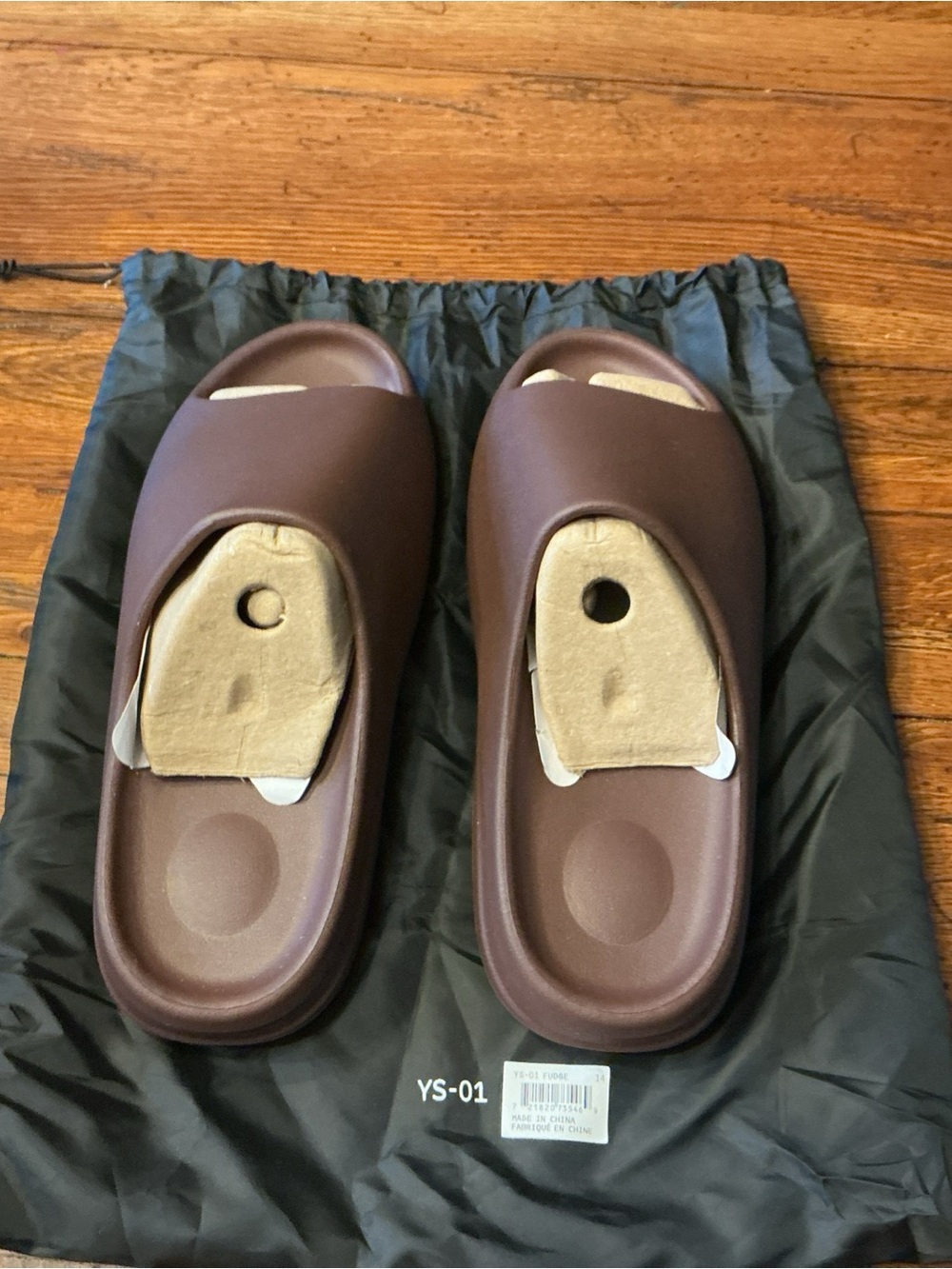 Yeezy Men's Slide Sandals in Dark Brown Size14
